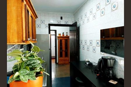 Cozinha de apartamento para alugar com 1 quarto, 44m² em Bom Fim, Porto Alegre