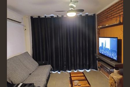 Sala de apartamento para alugar com 1 quarto, 44m² em Bom Fim, Porto Alegre