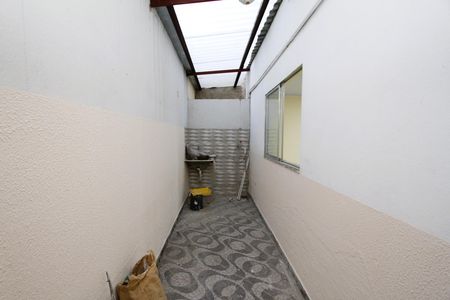 Área de Serviço de casa para alugar com 2 quartos, 52m² em Estrela do Oriente, Belo Horizonte