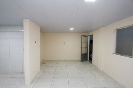 Sala de casa para alugar com 2 quartos, 52m² em Estrela do Oriente, Belo Horizonte