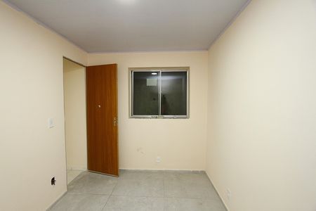 quarto 1 de casa para alugar com 2 quartos, 52m² em Estrela do Oriente, Belo Horizonte