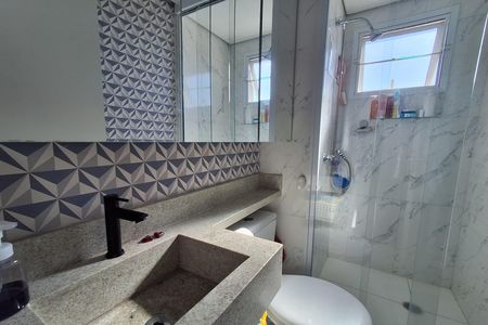 Banheiro Social de apartamento para alugar com 2 quartos, 44m² em Paulicéia, São Bernardo do Campo
