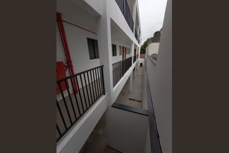 Área externa de casa de condomínio para alugar com 2 quartos, 38m² em Penha de França, São Paulo