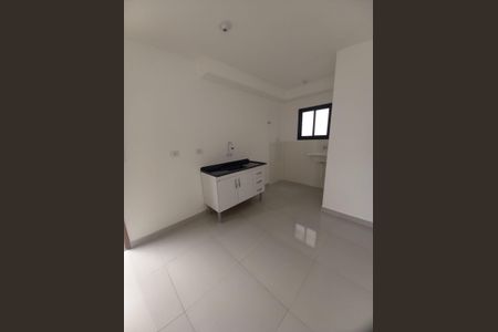 Cozinha de casa de condomínio para alugar com 2 quartos, 38m² em Penha de França, São Paulo