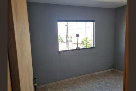 Quarto de casa à venda com 4 quartos, 200m² em Parque Sao Rafael, São Paulo