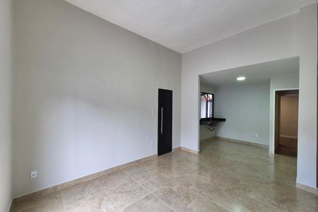 Casa à venda com 4 quartos, 170m² em Jardim Estoril, Campinas