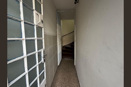 Corredor de casa para alugar com 2 quartos, 60m² em Vila Gomes Cardim, São Paulo