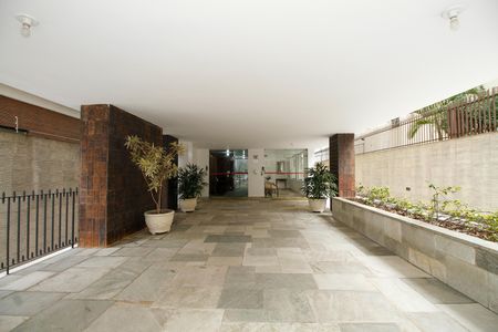 Apartamento para alugar com 90m², 3 quartos e 1 vaga Apartamento para alugar com 90m², 3 quartos e 1 vagaEntrada do Prédio