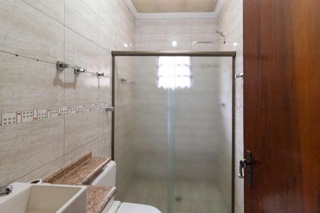 Casa para alugar com 2 quartos, 80m² em Vila Dirce, Carapicuíba
