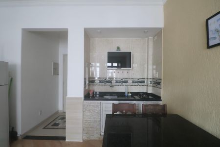 Cozinha de apartamento para alugar com 1 quarto, 35m² em Centro, Guarujá