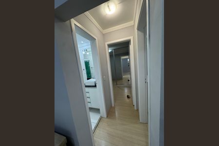 Corredor de apartamento para alugar com 2 quartos, 47m² em Sítio do Mandaqui, São Paulo