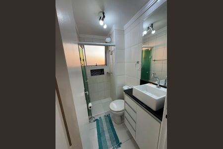 Apartamento para alugar com 47m², 2 quartos e 1 vaga Apartamento para alugar com 47m², 2 quartos e 1 vagaBanheiro