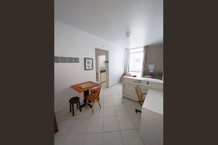 Sala de apartamento à venda com 1 quarto, 27m² em Farroupilha, Porto Alegre