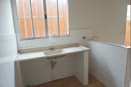 Cozinha de casa para alugar com 1 quarto, 36m² em Vila Engenho Novo, Barueri