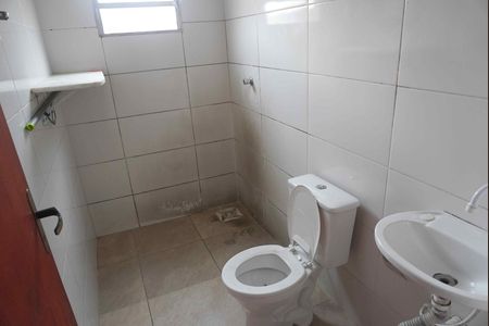 Banheiro de casa para alugar com 1 quarto, 36m² em Vila Engenho Novo, Barueri