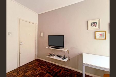 Sala de apartamento à venda com 1 quarto, 40m² em Menino Deus, Porto Alegre