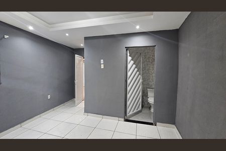 Suíte de casa para alugar com 2 quartos, 80m² em Centro, Nilópolis