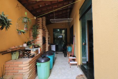 Quintal de casa à venda com 4 quartos, 270m² em Maranhão, São Paulo