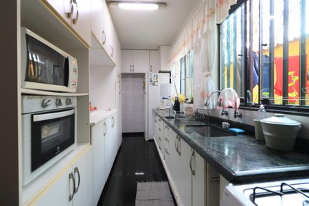 Cozinha de casa à venda com 4 quartos, 270m² em Maranhão, São Paulo