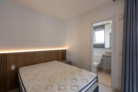 Quarto de kitnet/studio para alugar com 1 quarto, 42m² em Centro, Campinas