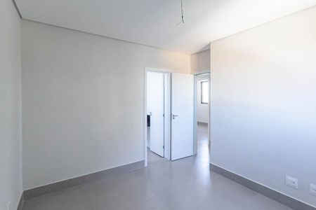 Suíte de apartamento à venda com 3 quartos, 74m² em Planalto, Belo Horizonte