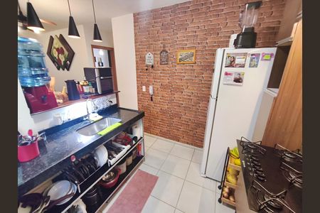 Apartamento à venda com 2 quartos, 45m² em Bela Vista, Lagoa Santa