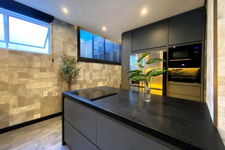 Cozinha de apartamento à venda com 5 quartos, 243m² em Cidade Nova, Belo Horizonte