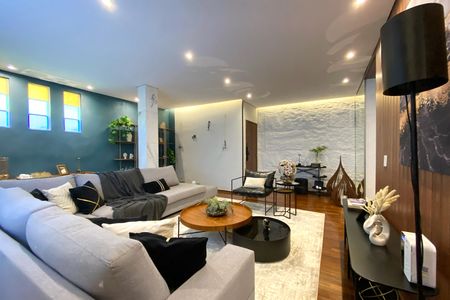 Apartamento à venda com 5 quartos, 243m² em Cidade Nova, Belo Horizonte