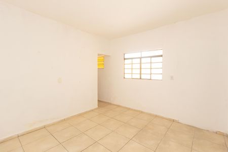 Quarto de casa para alugar com 1 quarto, 70m² em Jardim Silva Teles, São Paulo