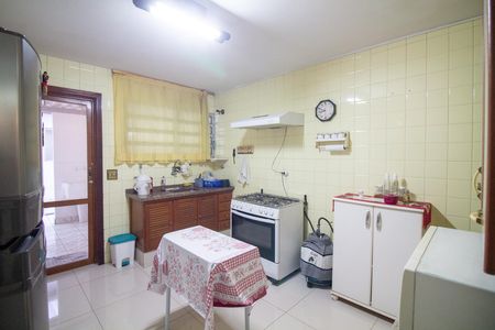Cozinha de casa à venda com 2 quartos, 122m² em Santo Amaro, São Paulo