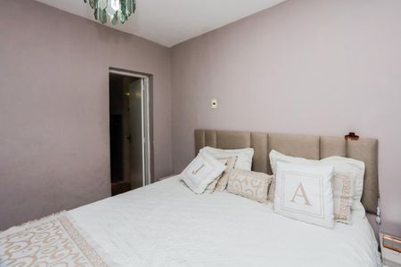 Casa à venda com 2 quartos, 160m² em Vila Isa, São Paulo