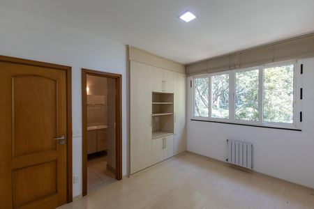 Suíte 1 de casa de condomínio para alugar com 6 quartos, 610m² em Conde, Nova Lima