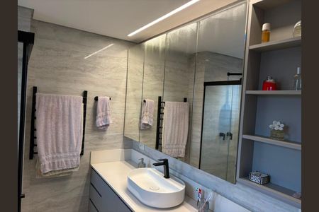 Apartamento para alugar com 3 quartos, 213m² em Santo Amaro, São Paulo