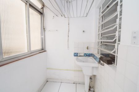 Apartamento à venda com 58m², 2 quartos e 1 vaga Apartamento à venda com 58m², 2 quartos e 1 vagaÁrea de Serviço