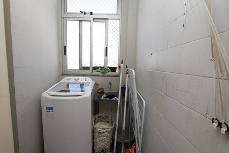 Apartamento para alugar com 76m², 3 quartos e 1 vagaÁrea de Serviço