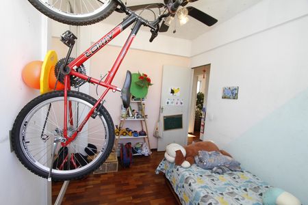 Apartamento para alugar com 76m², 3 quartos e 1 vagaQuarto 2