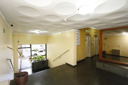 Apartamento para alugar com 76m², 3 quartos e 1 vagaHall de entrada