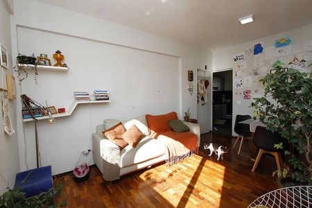 Apartamento para alugar com 76m², 3 quartos e 1 vagaSala