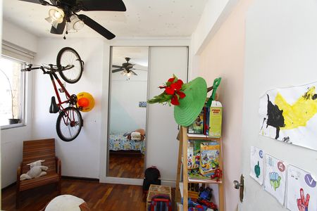 Apartamento para alugar com 76m², 3 quartos e 1 vagaQuarto 2