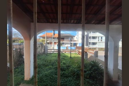 Vista de casa à venda com 3 quartos, 279m² em Piratininga, Niterói
