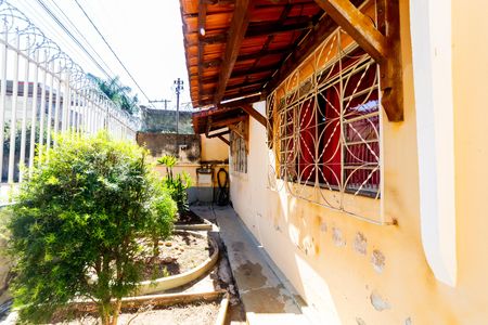 Fachada de casa à venda com 3 quartos, 360m² em Boa Vista, Belo Horizonte
