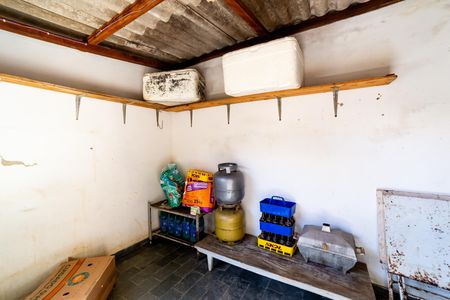 Despensa de casa à venda com 3 quartos, 360m² em Boa Vista, Belo Horizonte