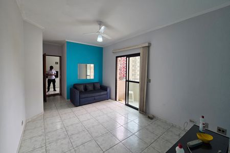 Sala de apartamento para alugar com 1 quarto, 44m² em Vila Tupi, Praia Grande