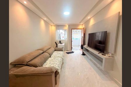 Casa para alugar com 125m², 2 quartos e 2 vagas Casa para alugar com 125m², 2 quartos e 2 vagasSala