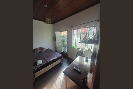 Quarto de casa à venda com 3 quartos, 240m² em Brás de Pina, Rio de Janeiro