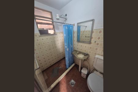 Banheiro de casa à venda com 3 quartos, 240m² em Brás de Pina, Rio de Janeiro