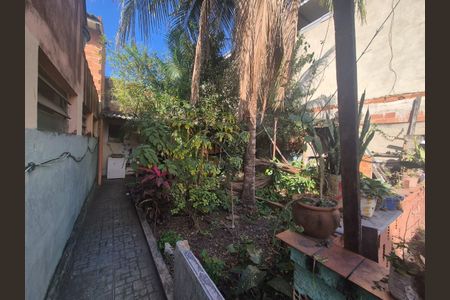 Área externa de casa à venda com 3 quartos, 240m² em Brás de Pina, Rio de Janeiro