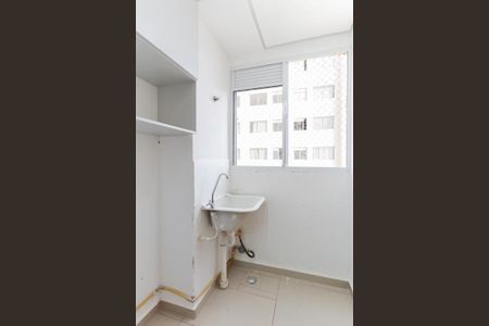 Apartamento para alugar com 42m², 2 quartos e sem vaga Apartamento para alugar com 42m², 2 quartos e sem vagaÁrea de serviço