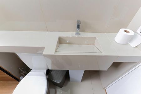 Apartamento para alugar com 42m², 2 quartos e sem vaga Apartamento para alugar com 42m², 2 quartos e sem vagaBanheiro