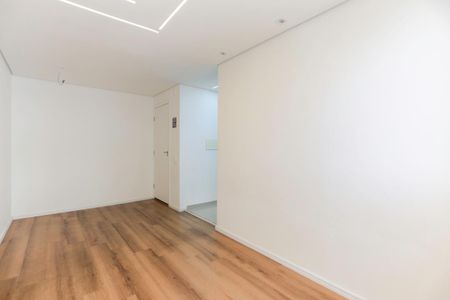 Apartamento para alugar com 42m², 2 quartos e sem vaga Apartamento para alugar com 42m², 2 quartos e sem vagaSala